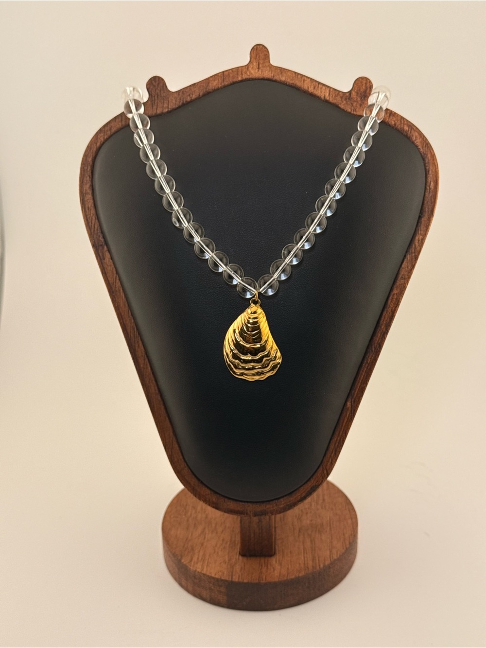 NWT MAYAMAR Clear Beaded Crystal Oyster Shell Pendant Necklace 18K Gold Plated